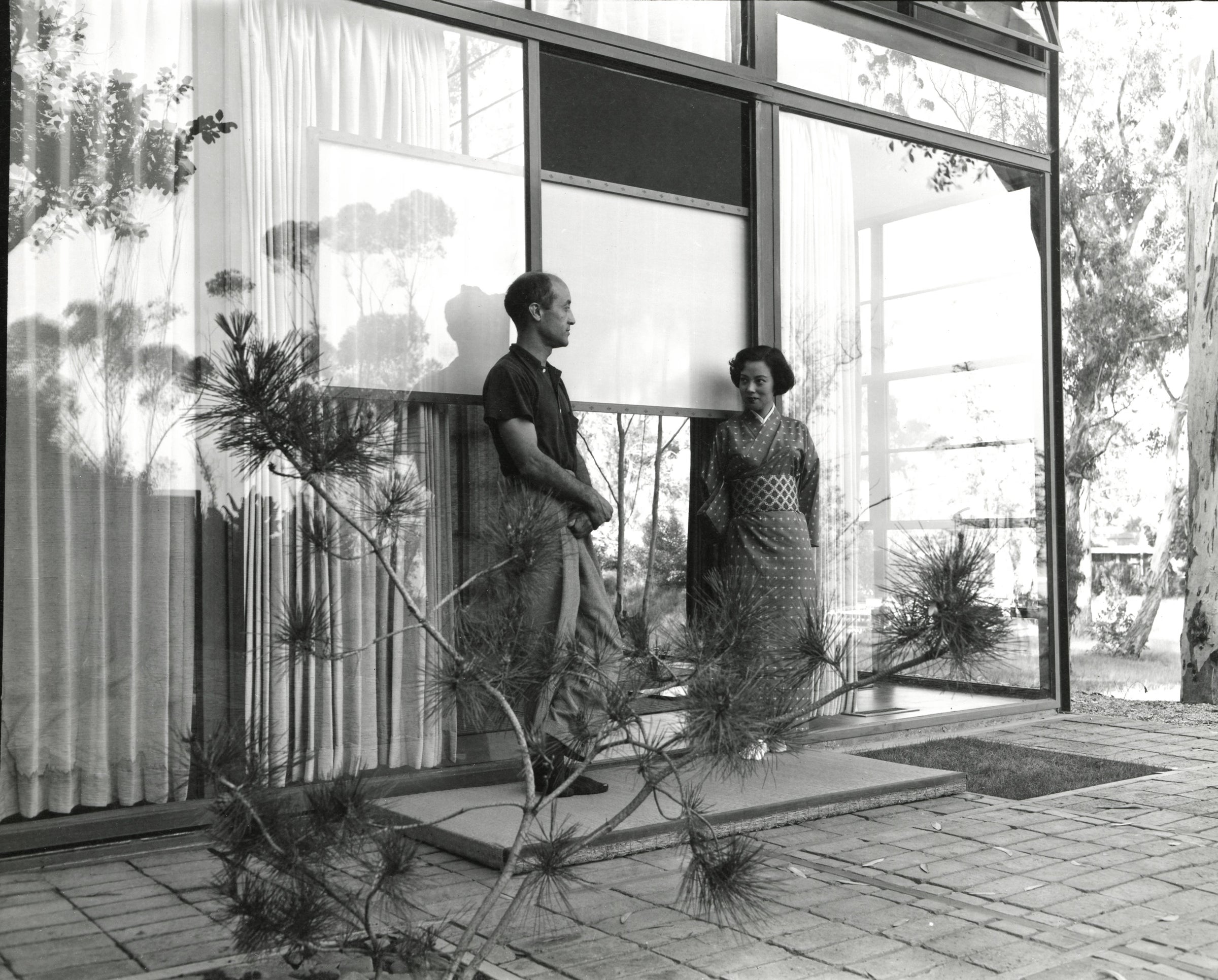 Akari 9AD — The Noguchi Museum