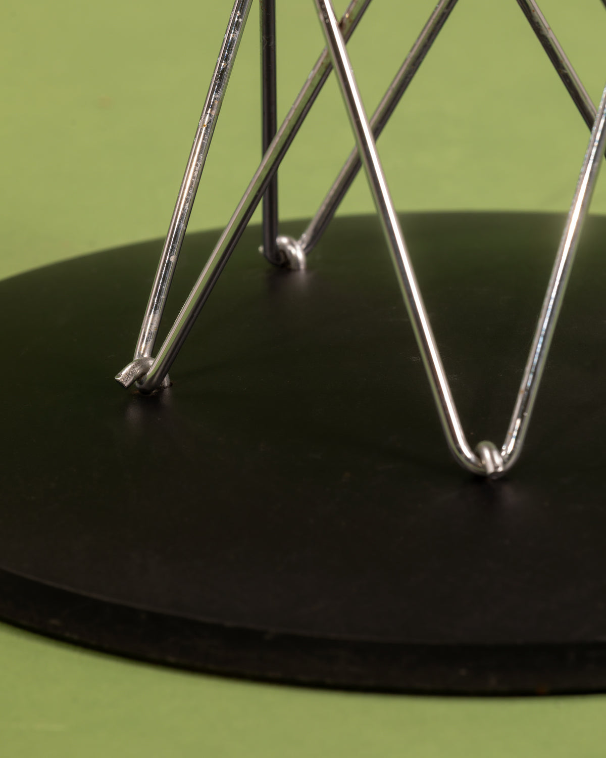 Noguchi Cyclone Side Table 24
