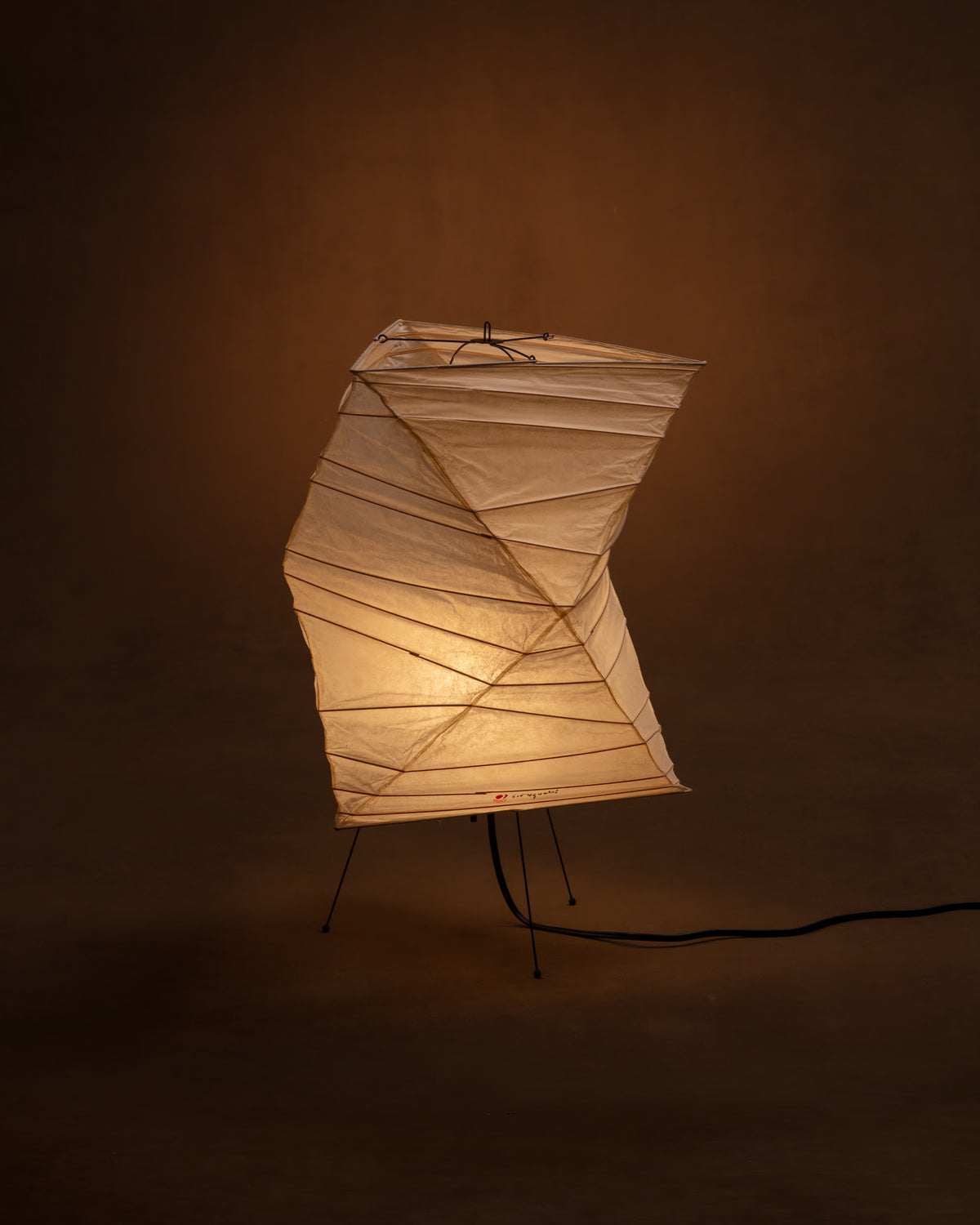 Akari 26N イサムノグチ Akari 26N — The Noguchi Museum