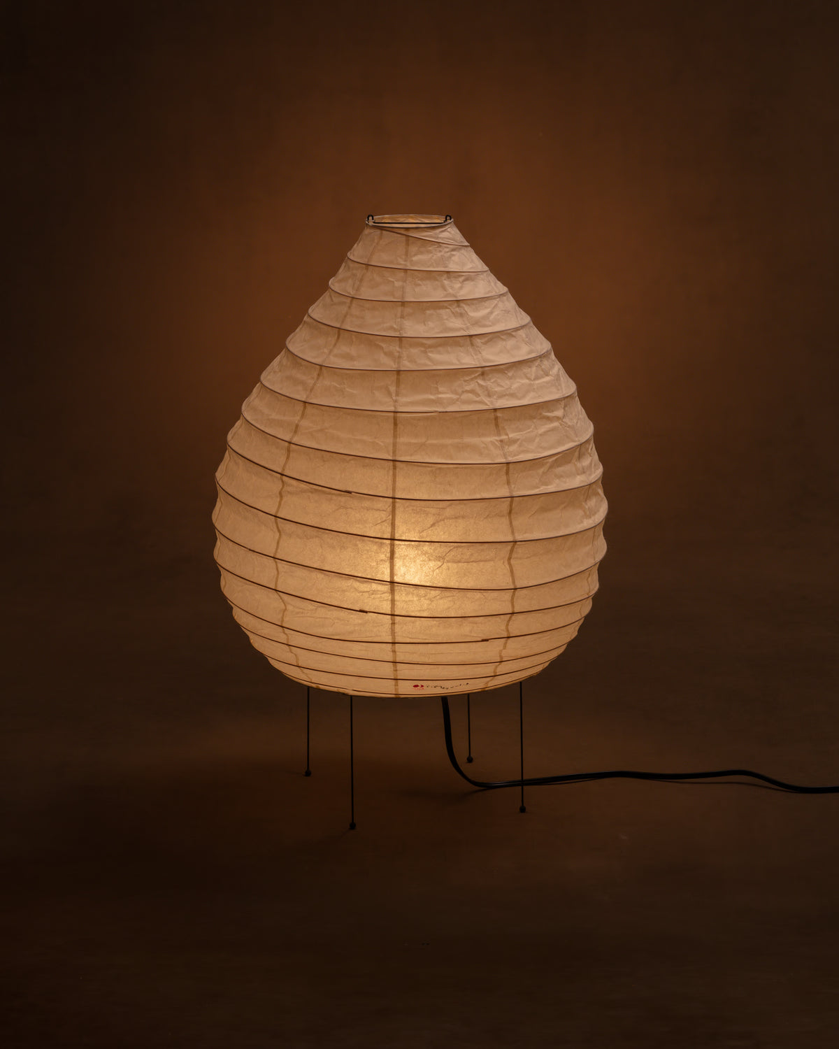 AKARI 22N イサムノグチ Akari 22N — The Noguchi Museum