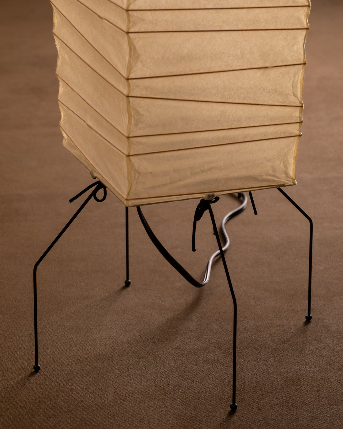 Akari UF1-XN — The Noguchi Museum