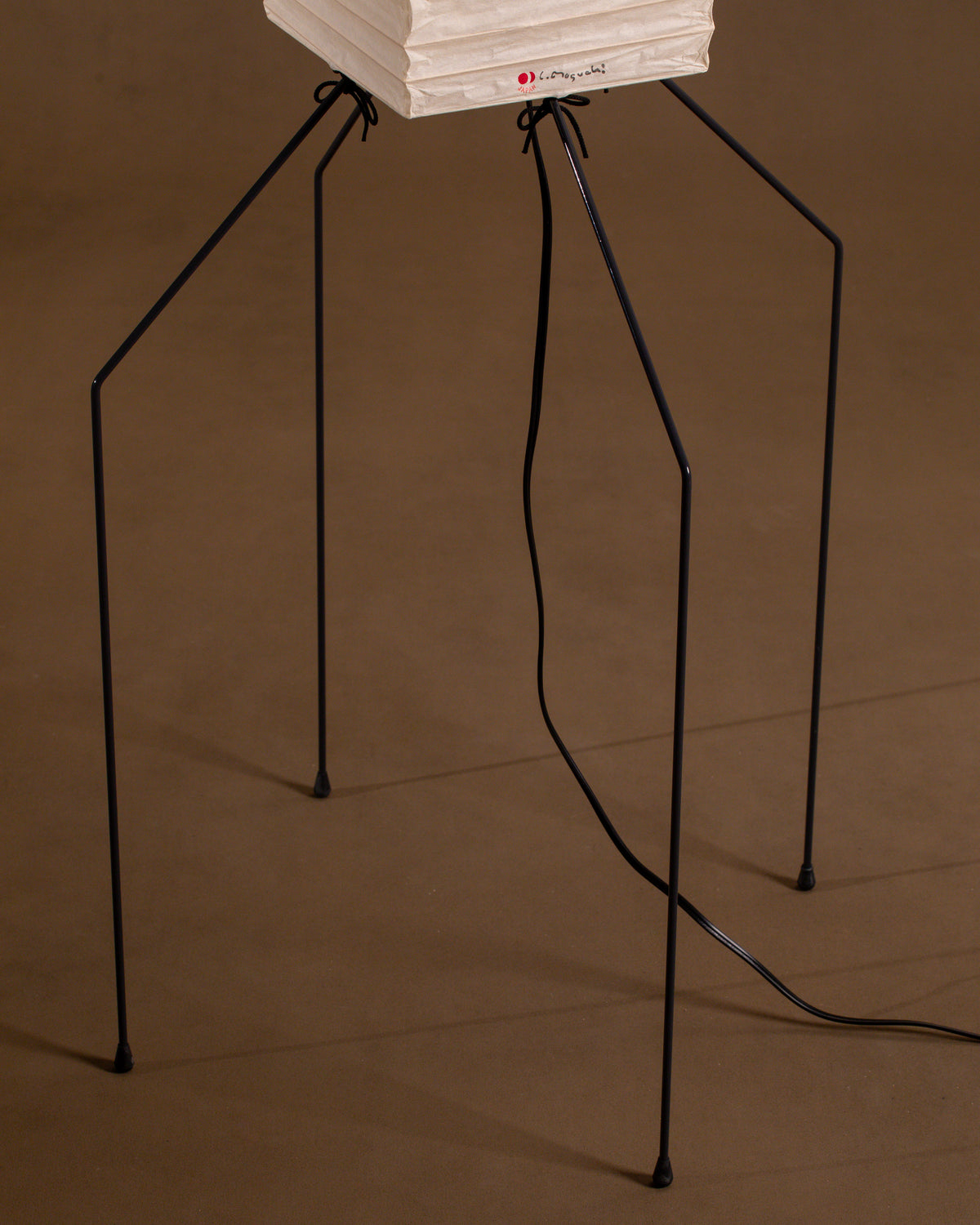 Akari UF3-XN — The Noguchi Museum