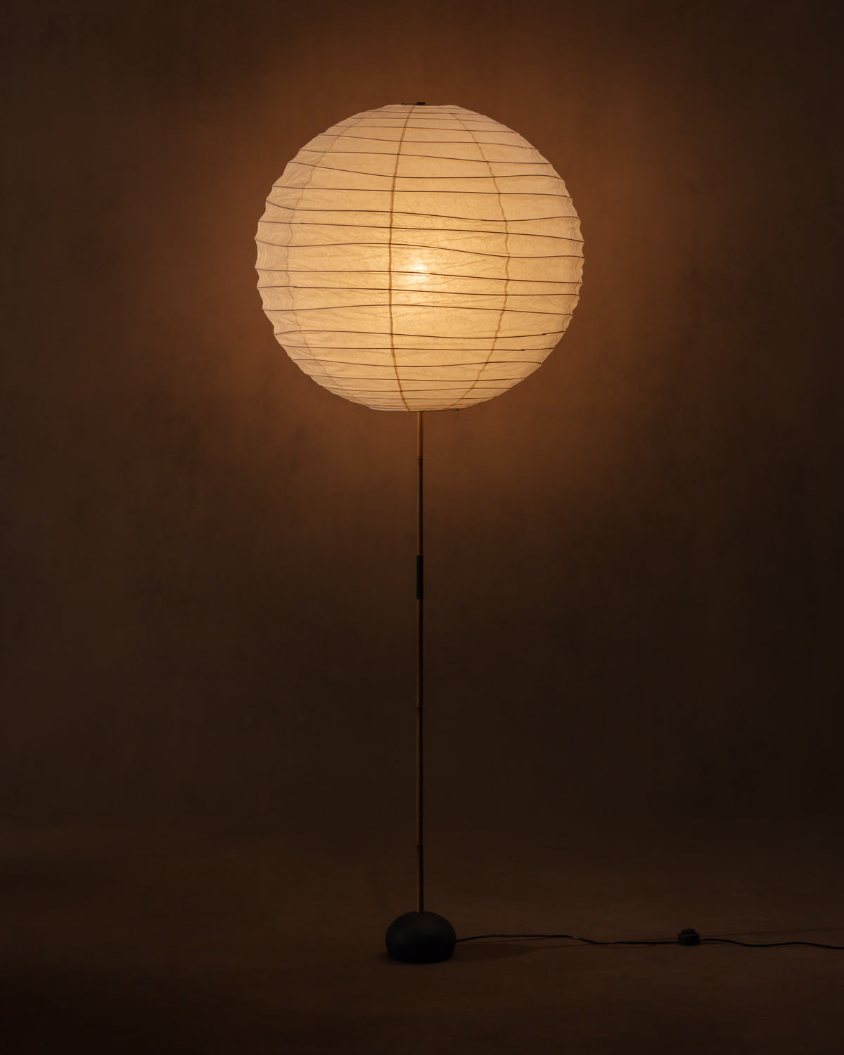 Akari BB3-75DD — The Noguchi Museum