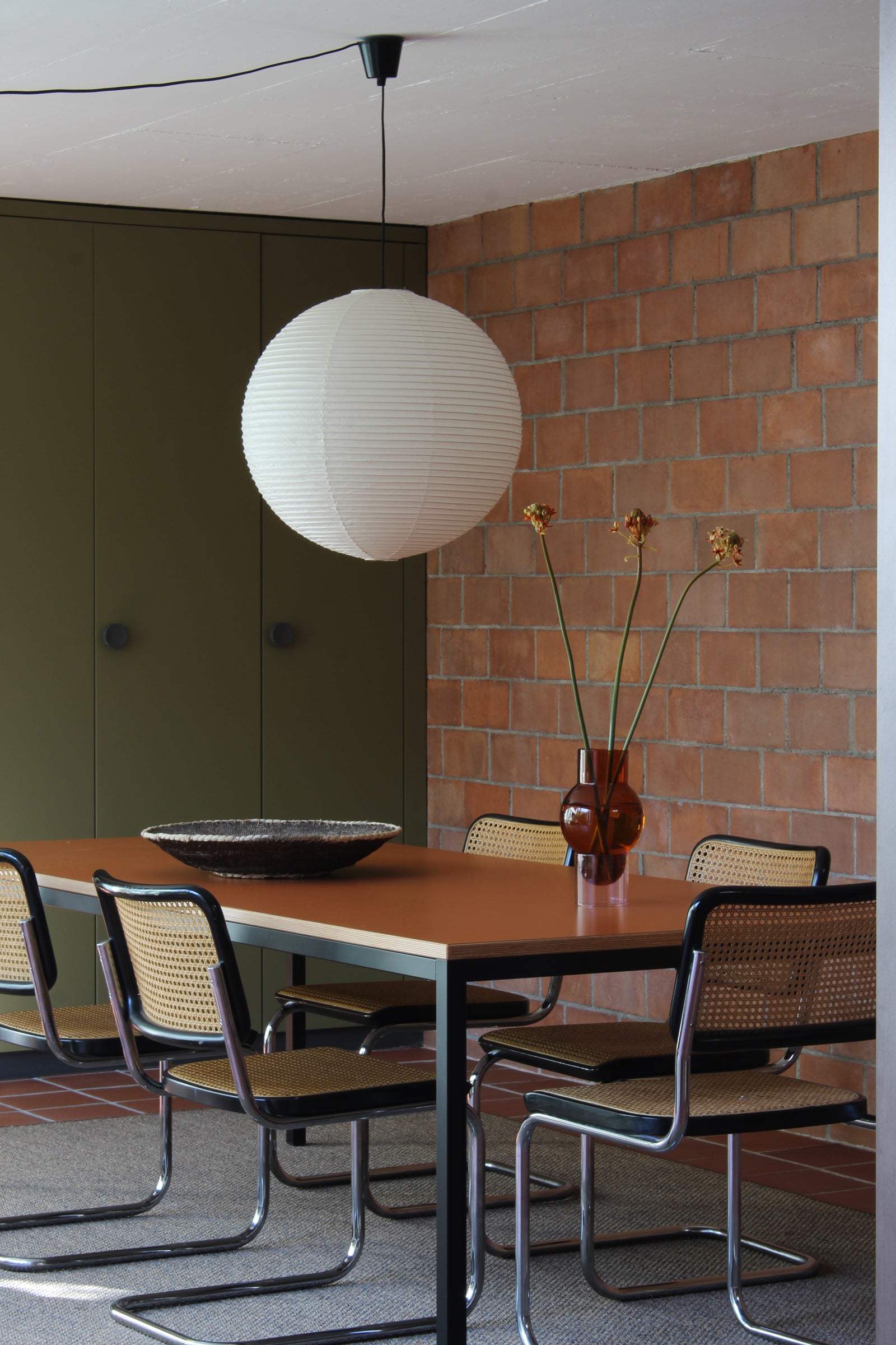 イサムノグチ　akari 55a Akari 55A — The Noguchi Museum